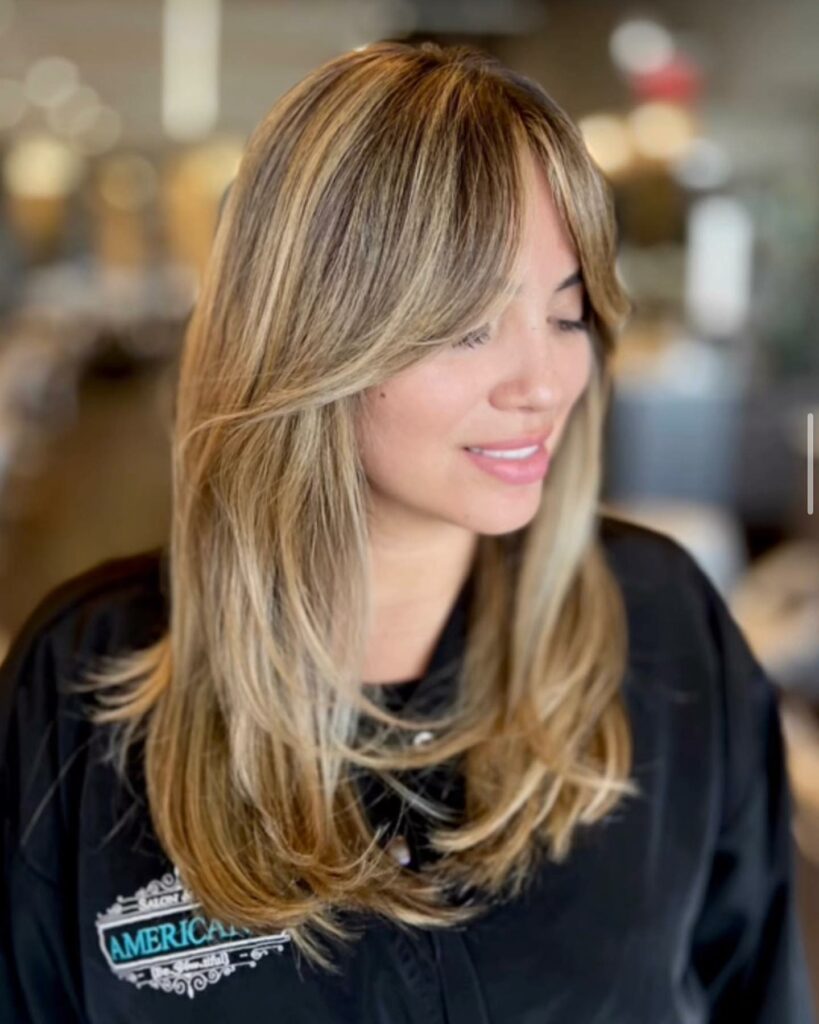 30 Medium Length Hairstyles Blonde Ideas to Try in 2024 29 Long Sideswept Bangs
