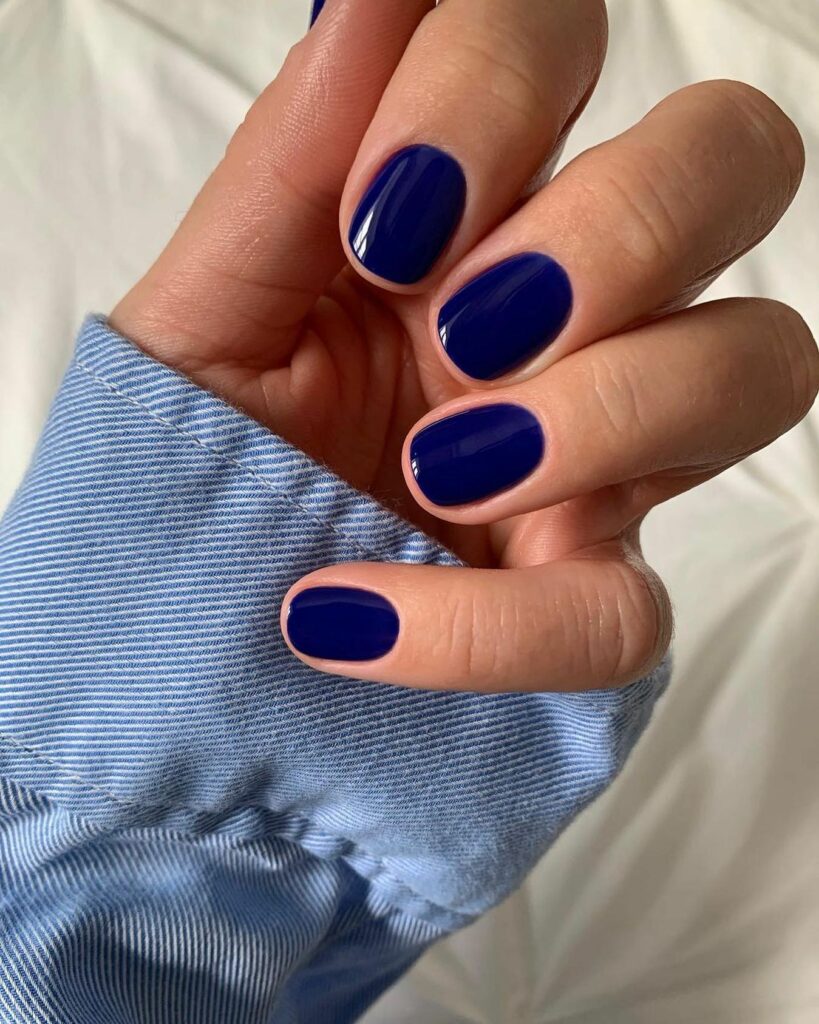 20 Latest Short Blue Nail Designs To Try In 2024! 16 Navy Blue Short Nails