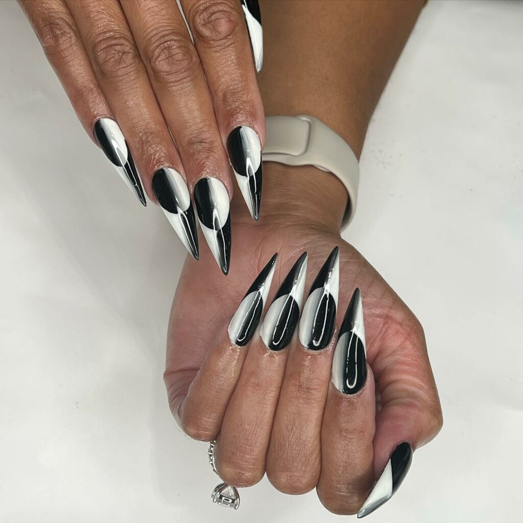 40 Latest Black Stiletto Nail Ideas To Try In 2024! 20 Black And White Elegance