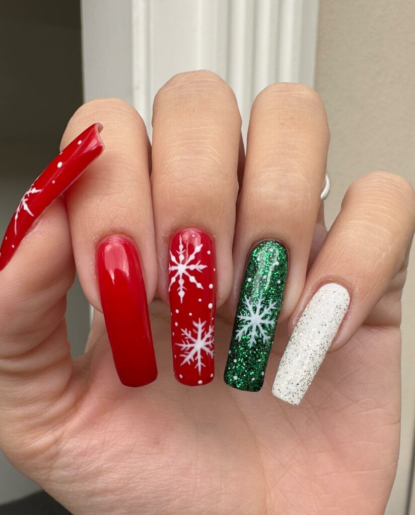 30 Latest Winter Nail Ideas To Try In 2024! 38 Red And Green Winter Nails With Glitter