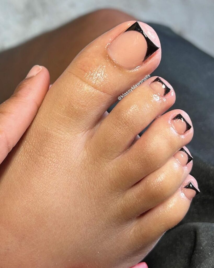 50 LATEST BLACK FRENCH PEDICURE IDEAS TO TRY IN 2024! 43 Horn Like French Pedicure