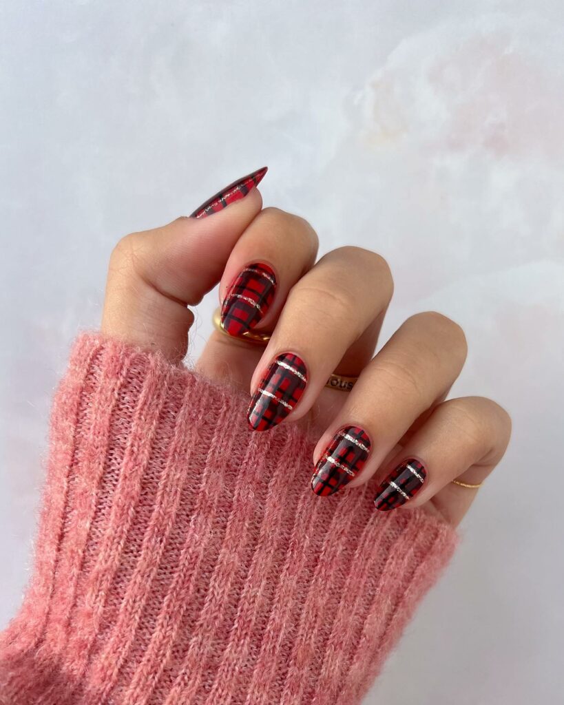 29 LATEST PLAID NAIL DESIGNS TO TRY IN 2024! 37 Red Plaid Nails With Silver Line