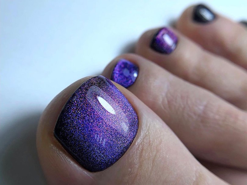 30 Wedding Pedicure Ideas to Match Your Bridal Look in 2024 29 The Statement-Making Trendy Bridal Pedicure