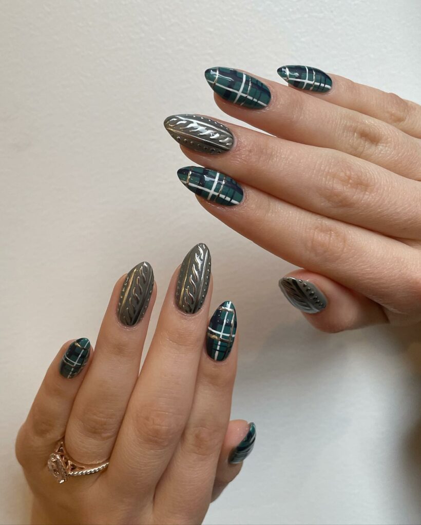 29 LATEST PLAID NAIL DESIGNS TO TRY IN 2024! 15 Green Plaid Nails With Sweater Design