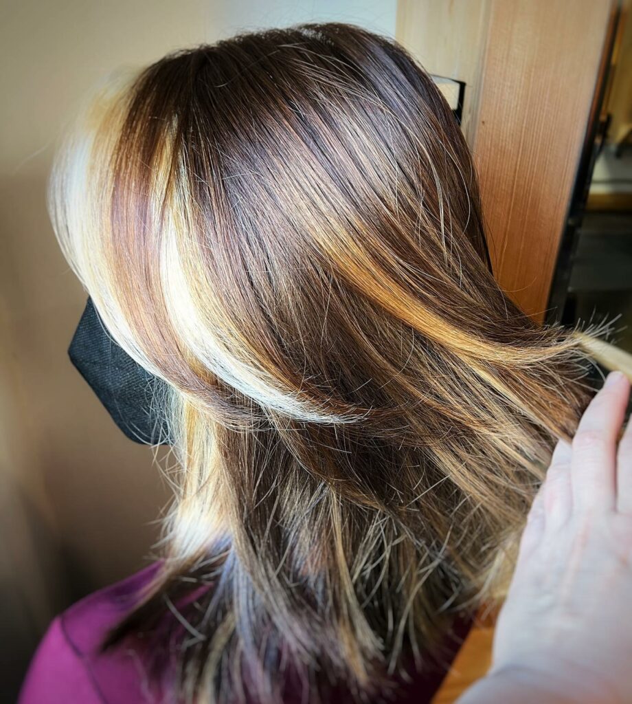 44 Trendy Blonde Highlights On Brown Hair Ideas to Try in 2024 33 Chestnut Brown with Blonde Accents