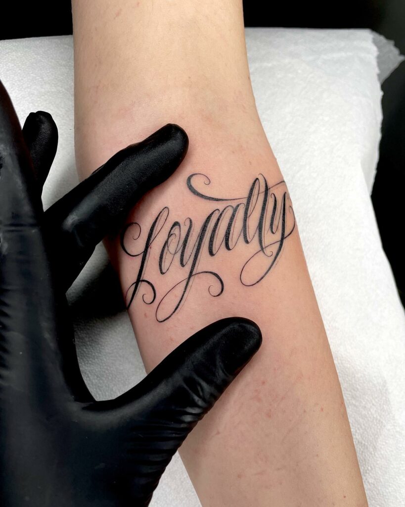 10+ LOYALTY TATTOOS IDEAS: ULTIMATE GUIDE IN 2024 10 Loyalty Tattoo