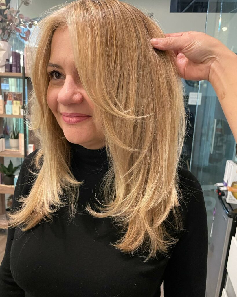 35 Face Framing Layers Ideas to Elevate Your Look in 2024 14 Blonde Longer Face-Framing Layers