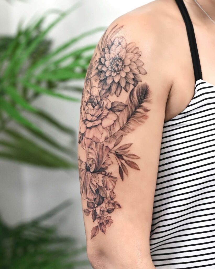 POPPY FLOWER TATTOOS: AN ACCURATE GUIDE TO THEIR MEANINGS 18 Gladiolus and Poppy Tattoo