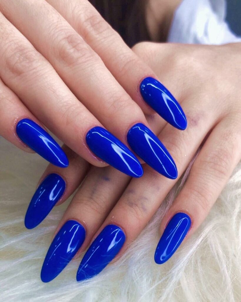 35 Latest Dark Blue Nail Designs To Try In 2024! 25 Metallic Dark Blue Nails