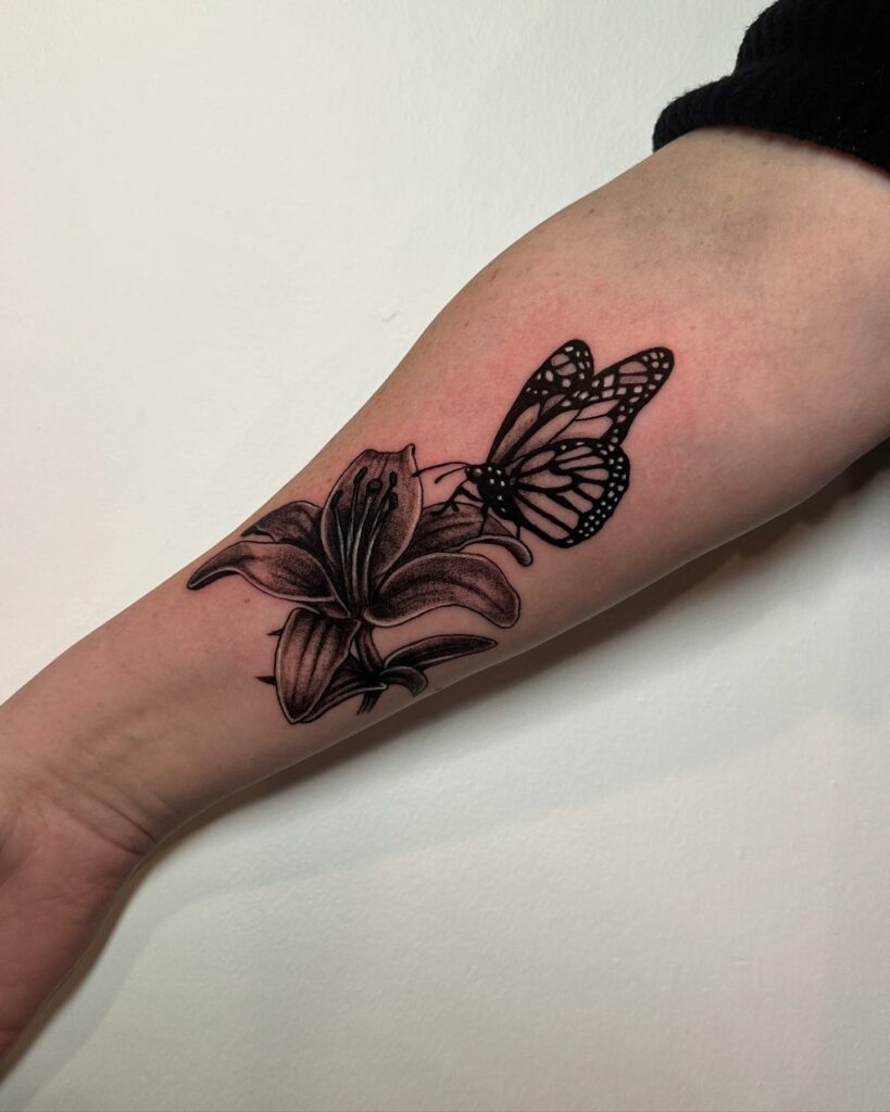 27+ Butterfly Tattoo Meanings To Inspire You! 17 Monarch Butterfly Tattoo Meaning
