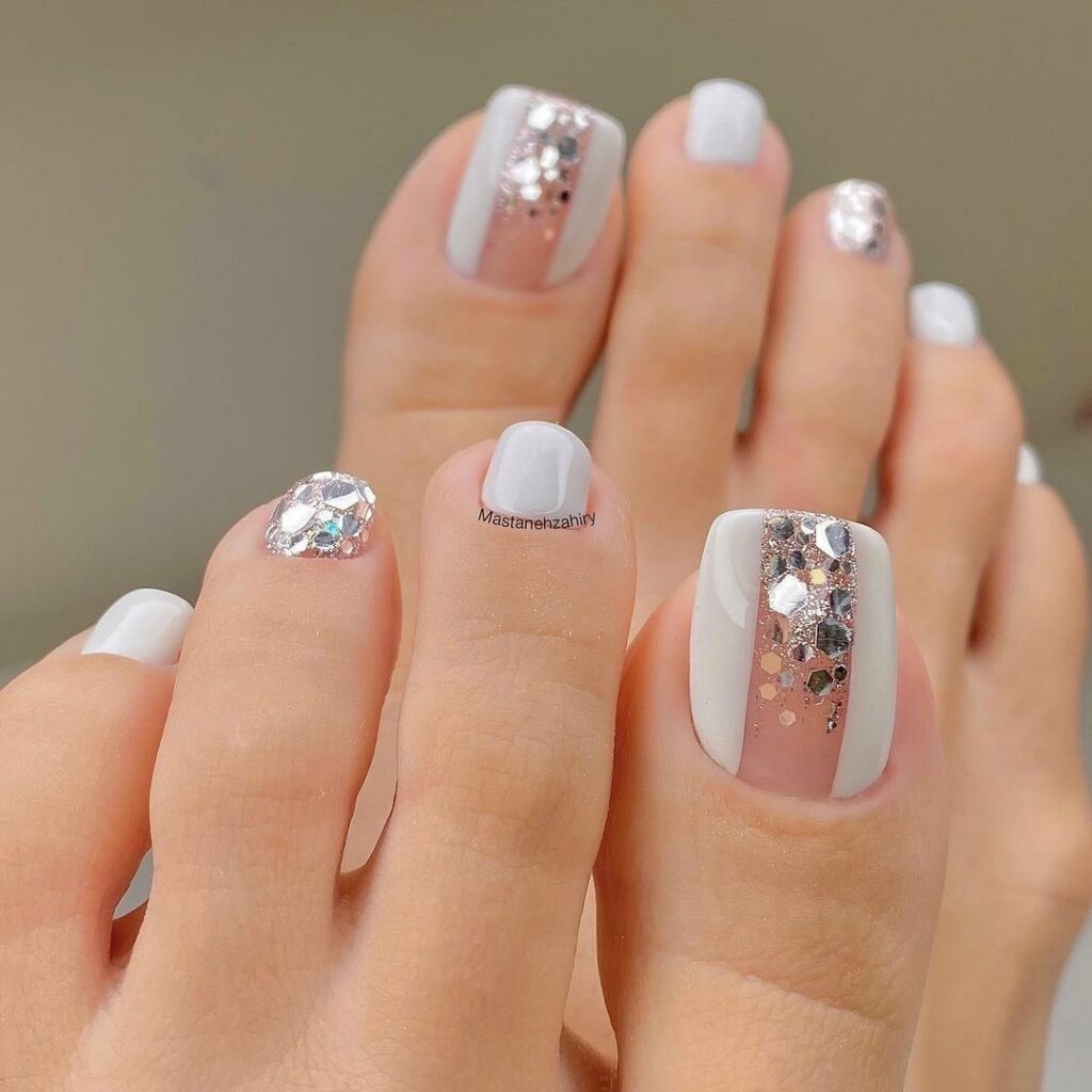 30 Wedding Pedicure Ideas to Match Your Bridal Look in 2024 12 Unique Nail Art