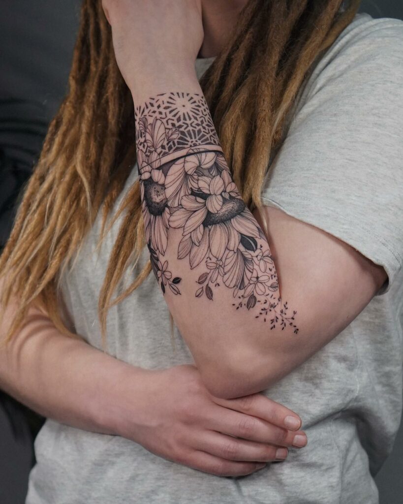 10 BEST SLEEVE TATTOOS FOR WOMEN IN 2024 10 Half Sleeve Tattoo