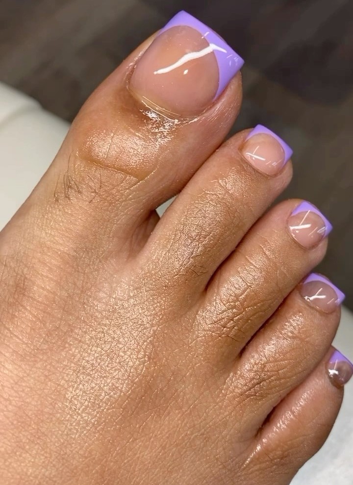 25 Light Purple Pedicure Ideas to Try in 2024 14 Purple Tip
