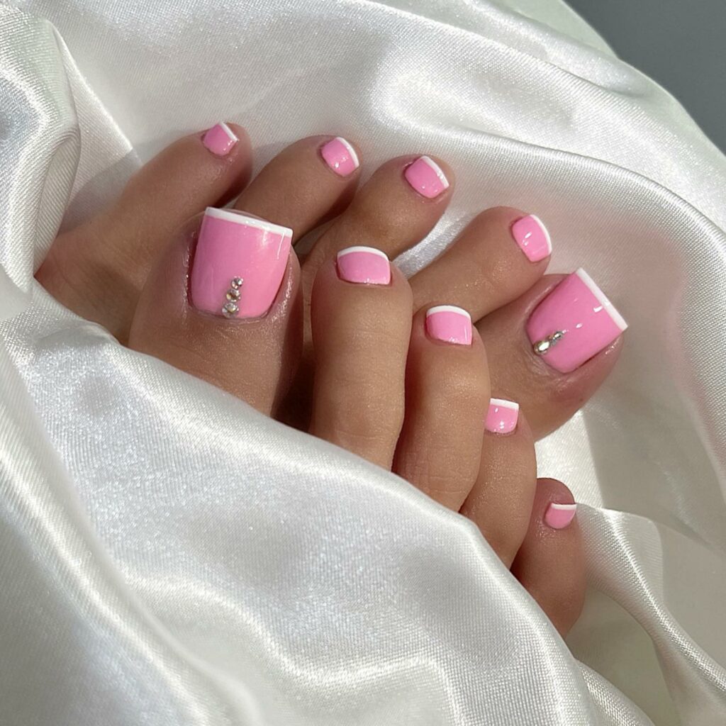 26 LATEST PINK PEDICURE IDEAS TO TRY IN 2024! 13