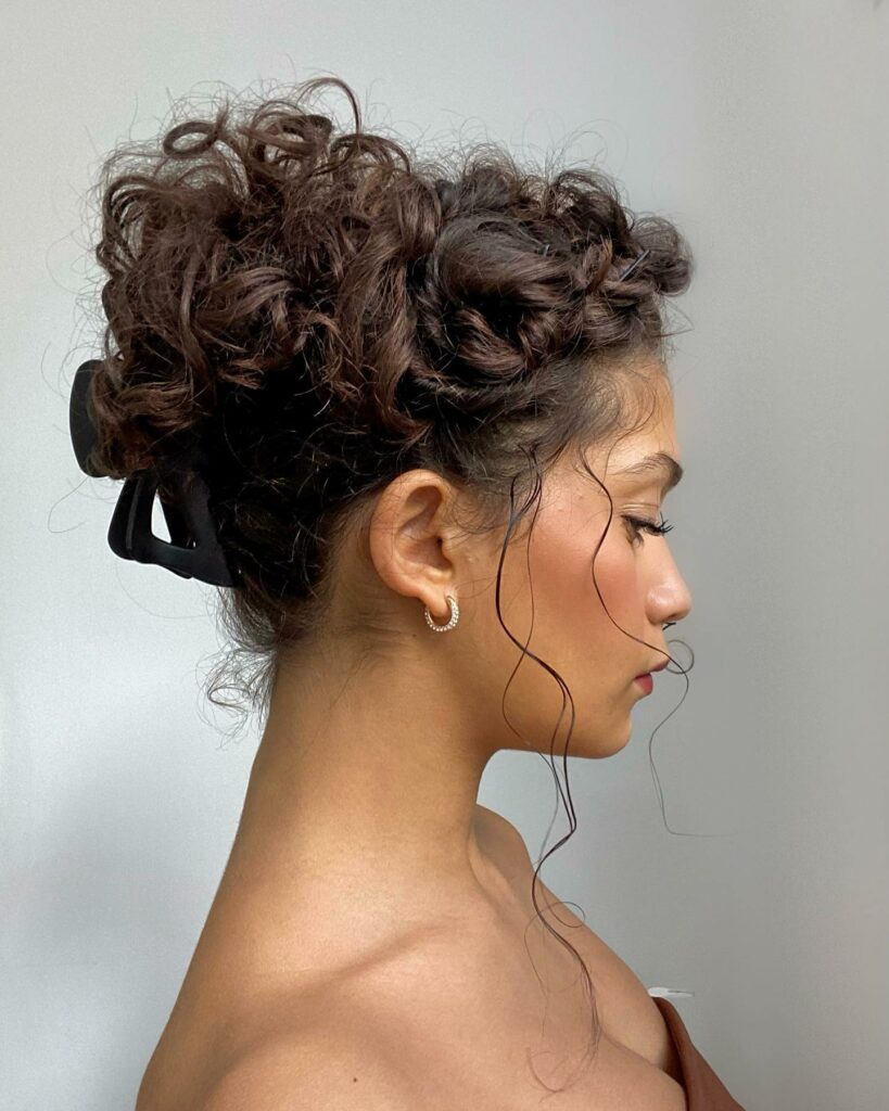 30 Curly Hairstyles Ideas to Flaunt Your Curls in 2024 30 Bobby Pin Artistry
