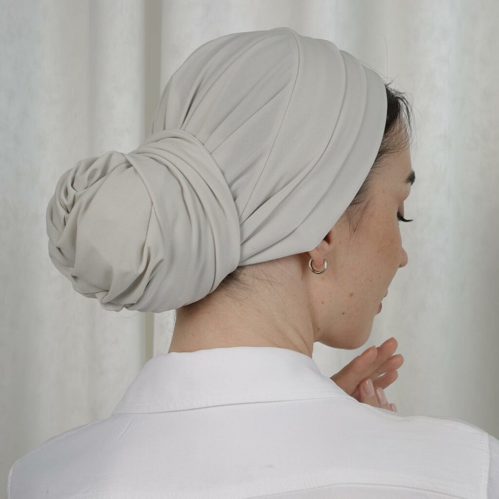 25 Natural Hairstyles Ideas to Embrace Your Authenticity in 2024 17 Lazy-Day Head Wrap