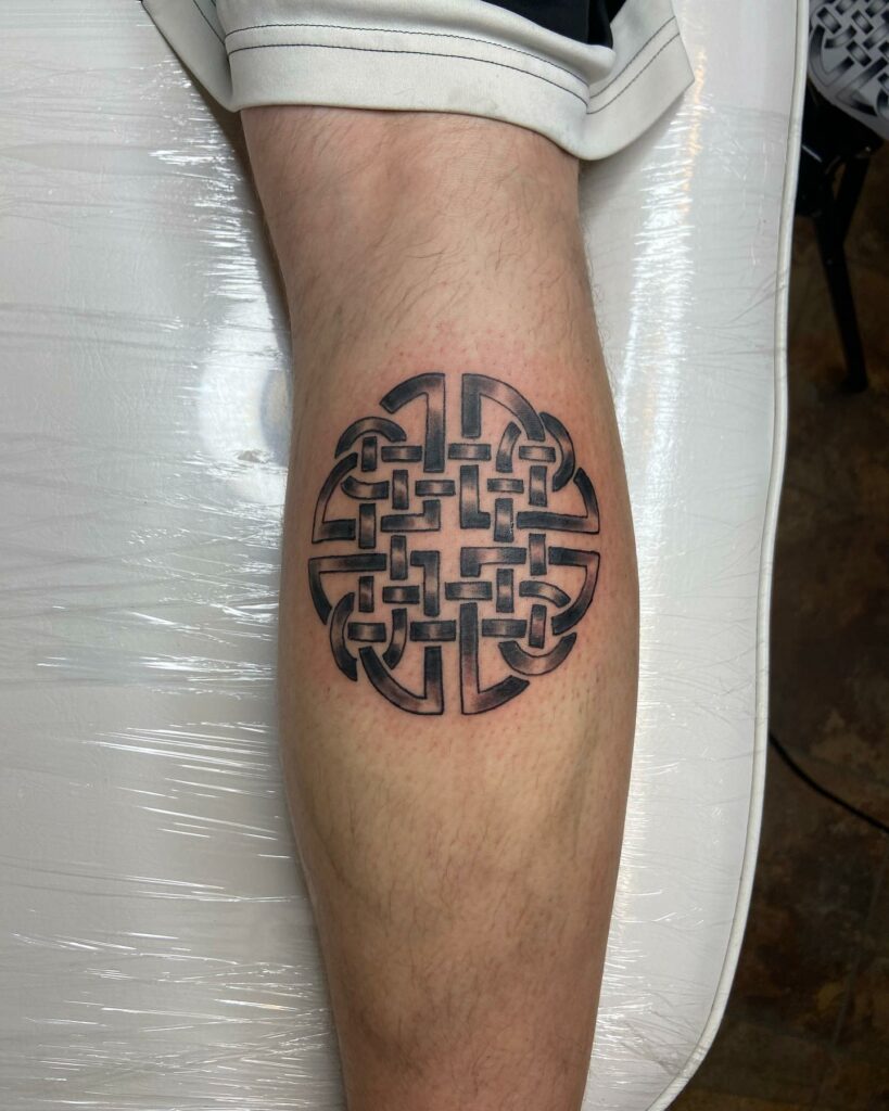 20+ Amazing CELTIC TATTOOS + All Their Meanings! 18 The Celtic Knot