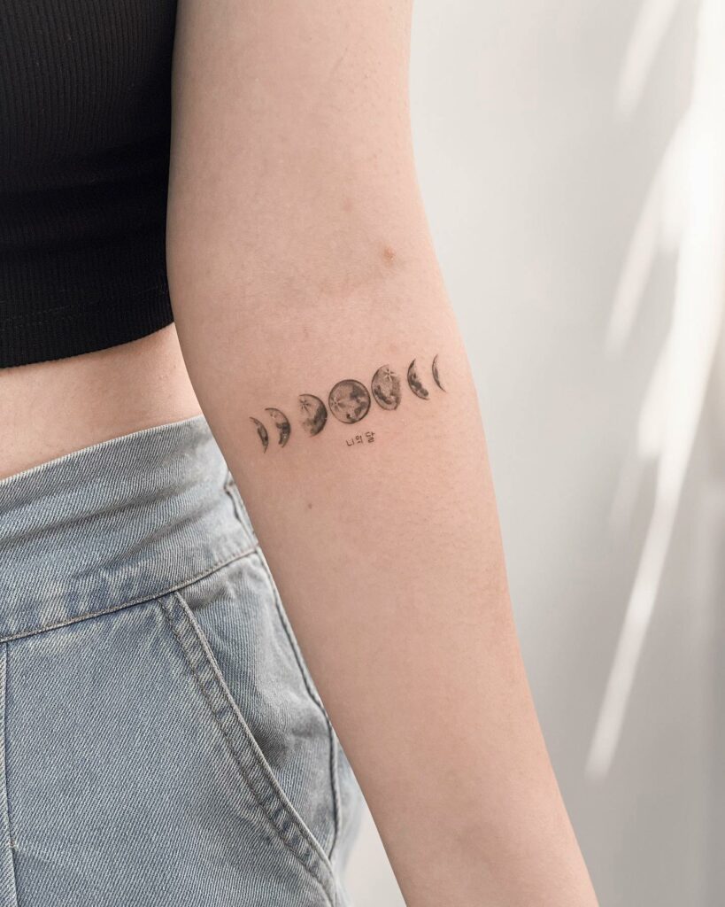 12+ Inspiring STICK-AND-POKE TATTOO IDEAS FOR 2024 17 Moon Hand-Poked Tattoo Ideas