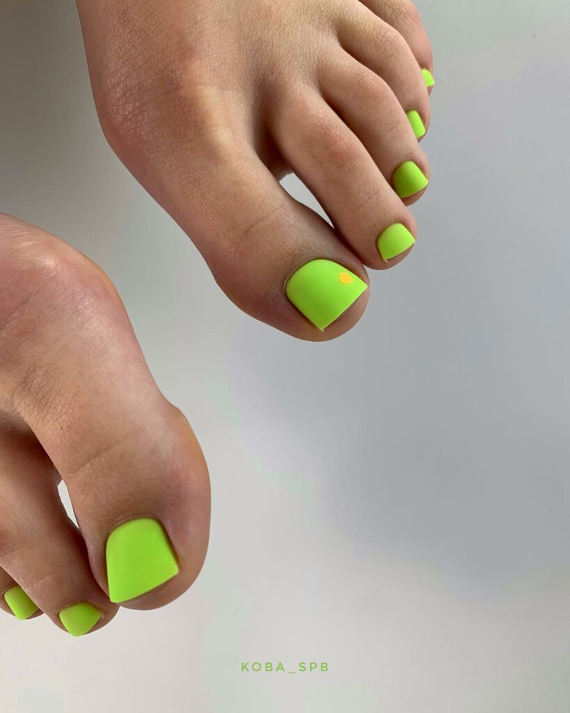 30 Green Pedicure Ideas to Refresh Your Look in 2024 10 Neon Green
