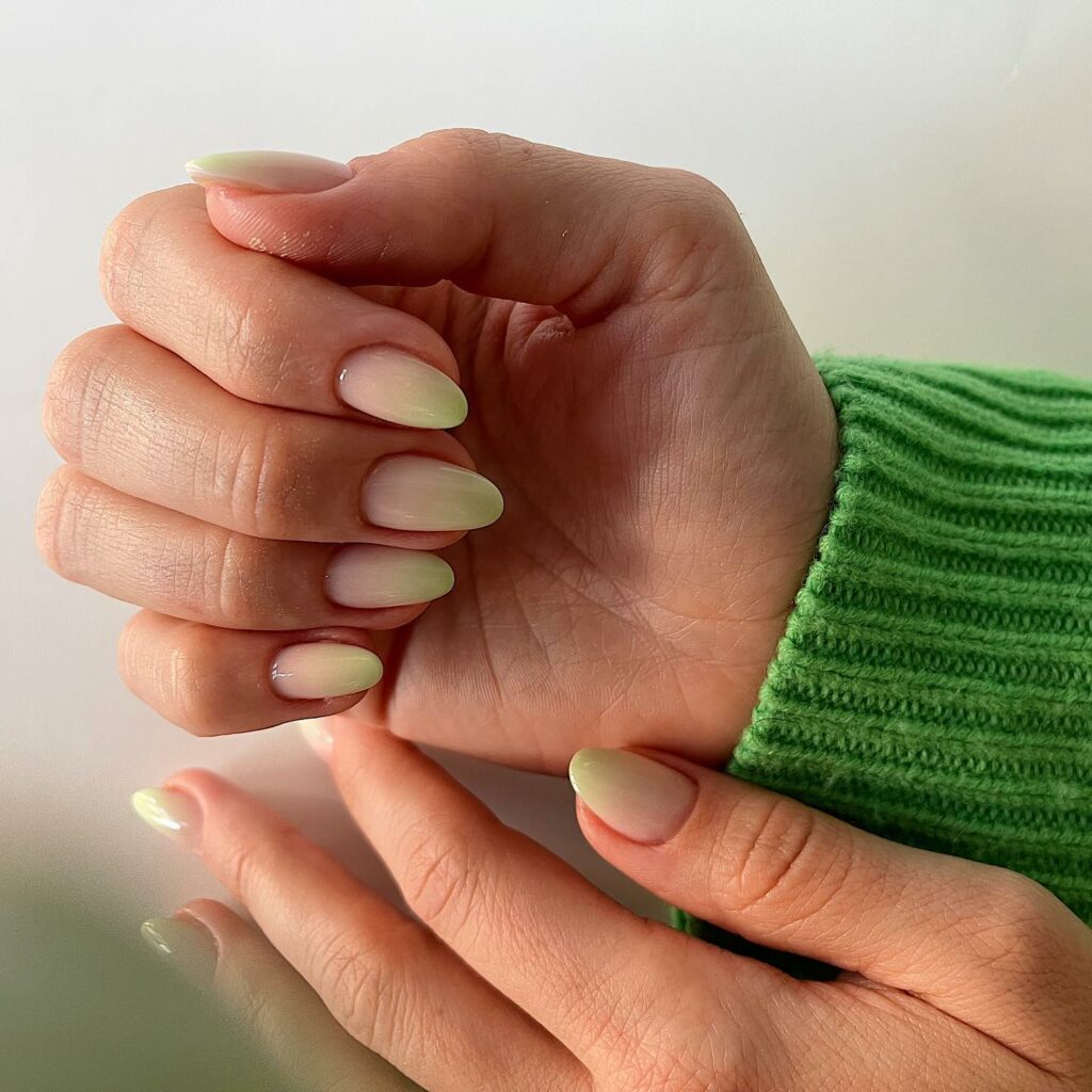 Refresh with 30 Green Ombre Nail Designs in 2024 29 Lime Green Ombre Small Nails