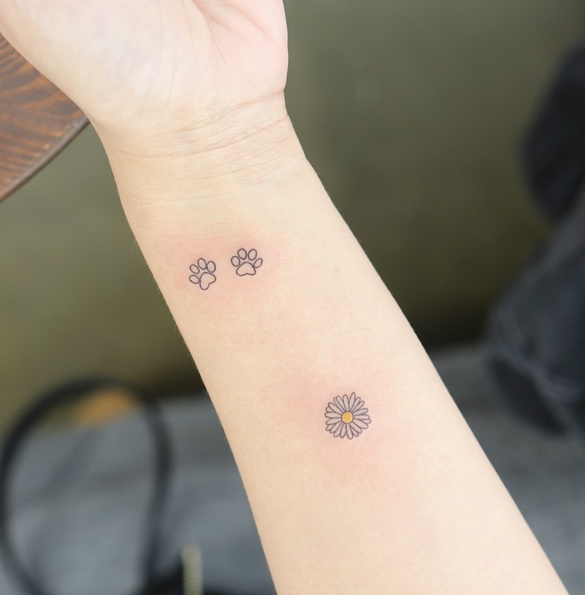 12+ BEST DAISY TATTOO DESIGNS IN 2024 To Inspire You 15 Daisy Tattoo