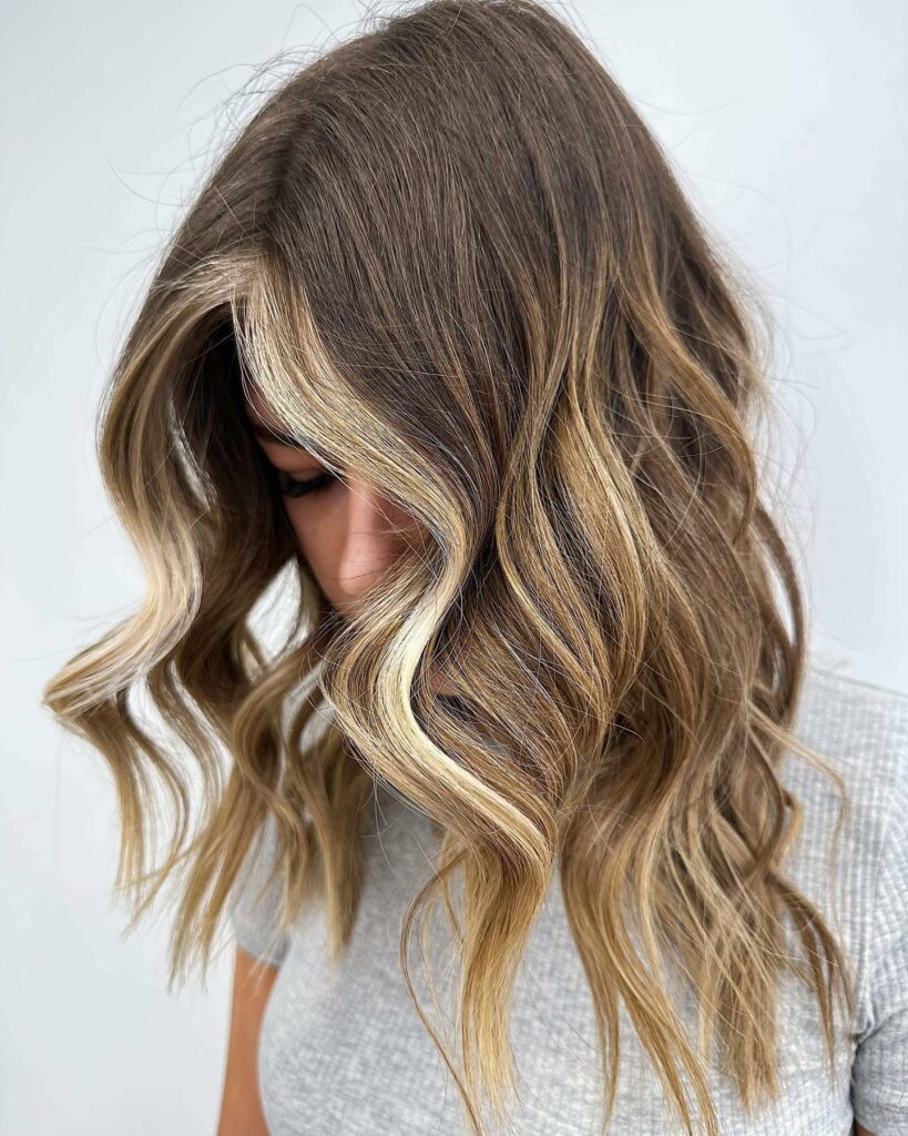 24 Stylish E-Girl Hair Ideas to Experiment with in 2024 23 Middle Part with Blonde Streaks