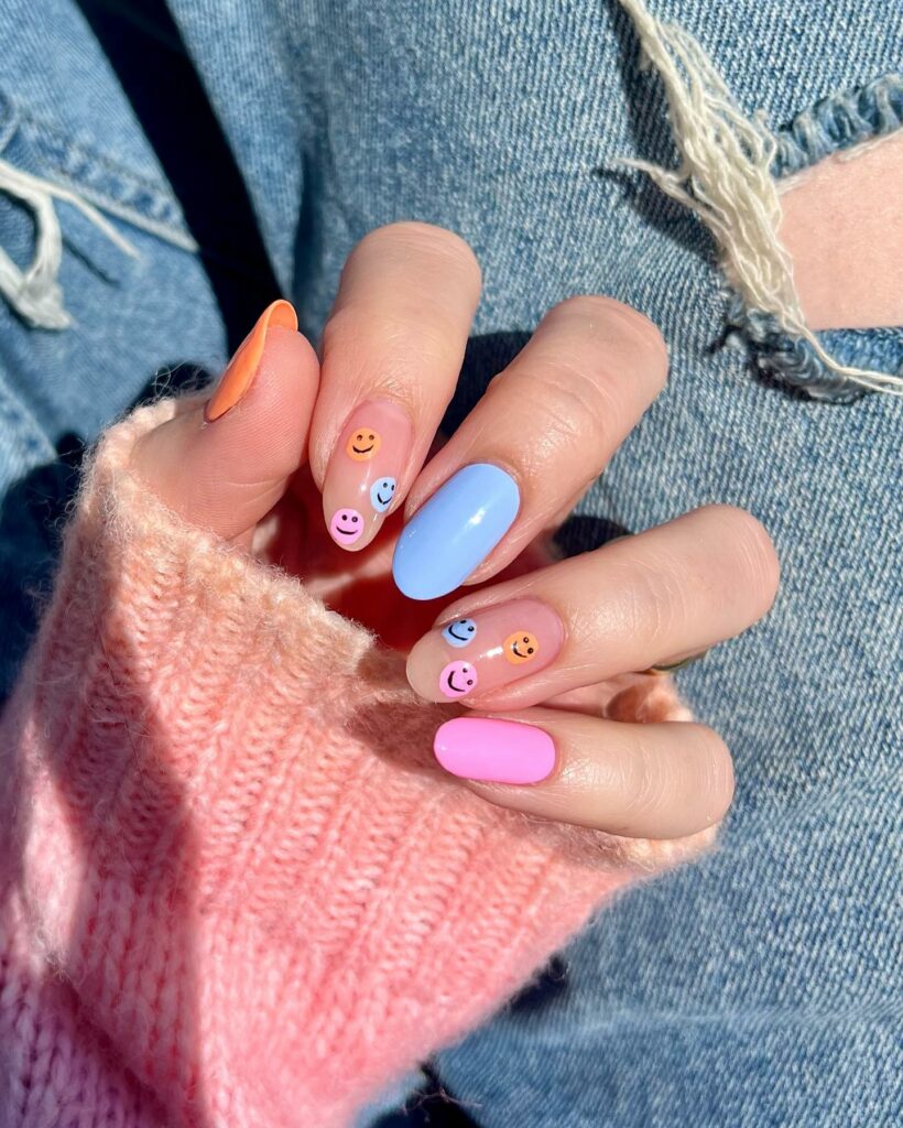 39 Latest Pink and Blue Nail Designs To Try in 2024! 37 Smiley All-Around