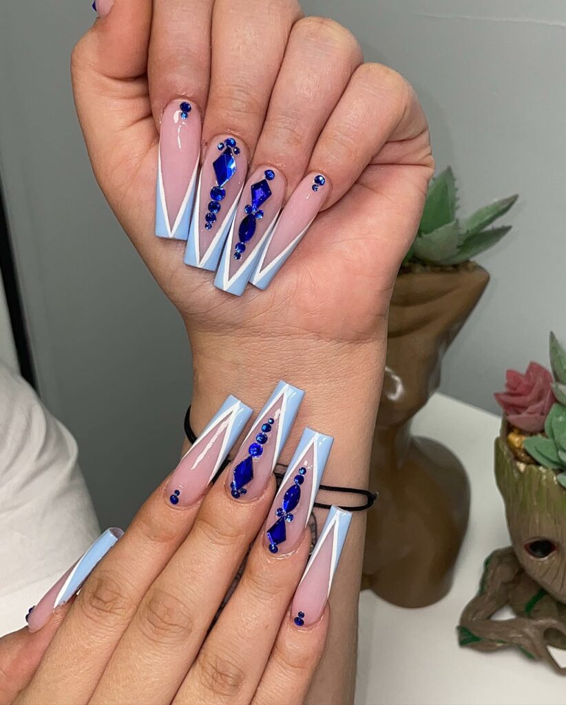30 Latest Blue And White Nail Ideas To Try In 2024! 18 Blue And White V-Tip Nails With Blue Stones
