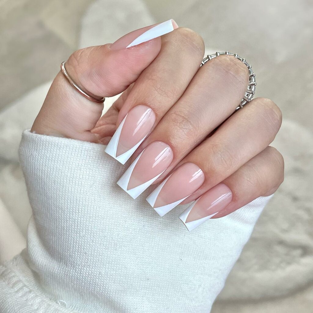 35 Latest Medium Square Nail Ideas To Try In 2024! 17 Medium Square Nails With V Tips Design