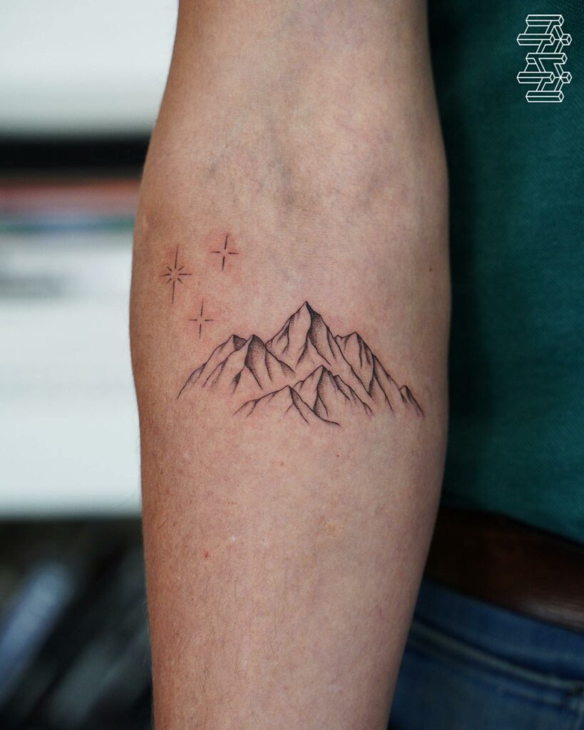 12+ Small Tattoos For Men To Inspire You in 2024 12 Small Mountain Tattoo