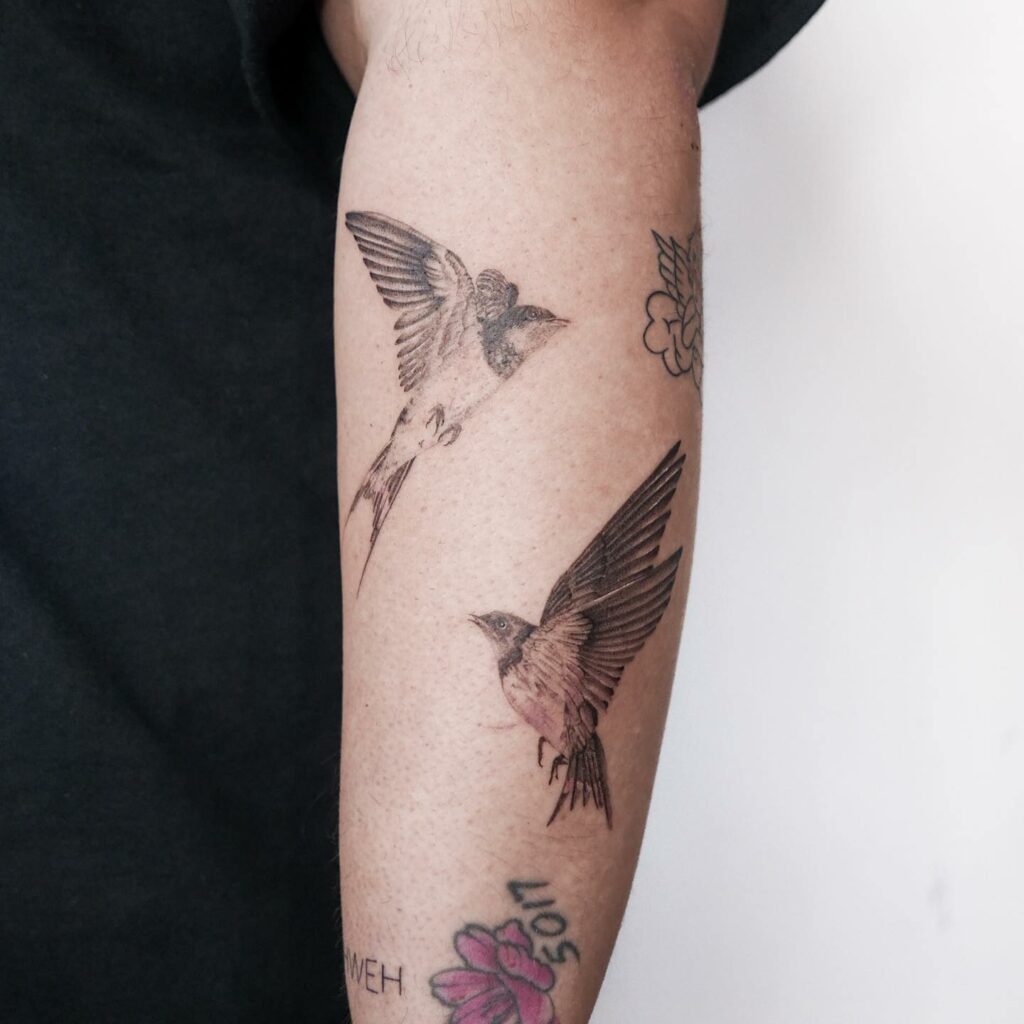 10 Amazing Swallow Tattoo Designs & Their Meaning 13 Swallow Tattoo