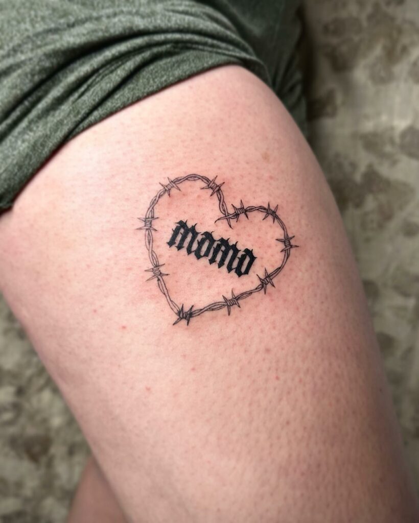 12 Amazing Barbed Wire Tattoos & Their Meanings 11 Barbed Wire Tattoo