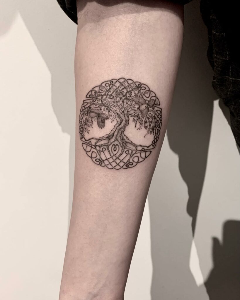 20+ Amazing CELTIC TATTOOS + All Their Meanings! 52 Celtic Tattoo