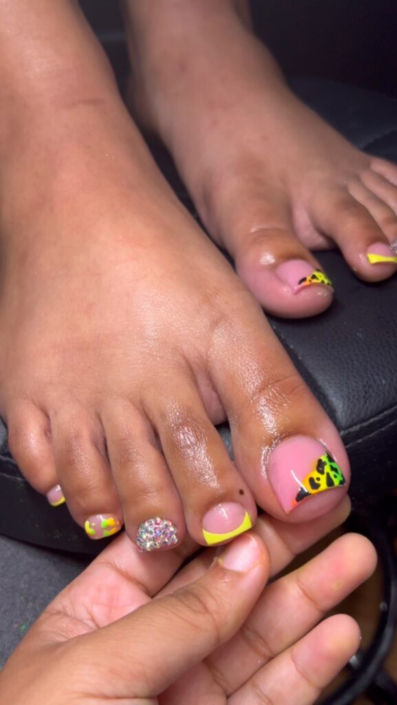 50 LATEST BLACK FRENCH PEDICURE IDEAS TO TRY IN 2024! 31 Neon Outlines