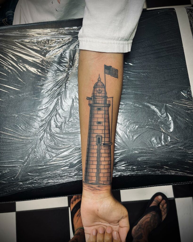 11 LIGHTHOUSE TATTOOS IDEAS + MEANINGS - UPDATED 2024 10 Light House Tattoo