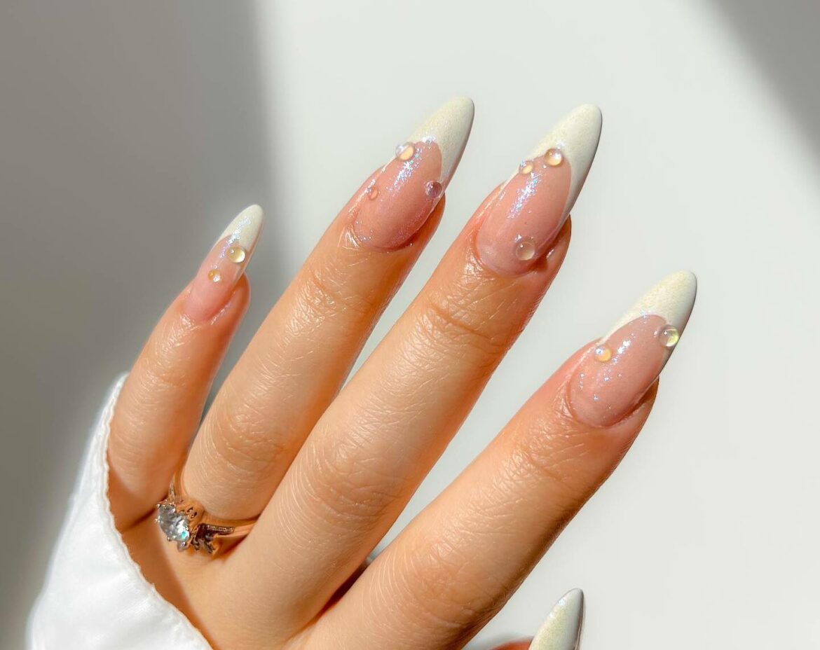 20 Latest Bubble Nail Ideas To Try In 2024! 13