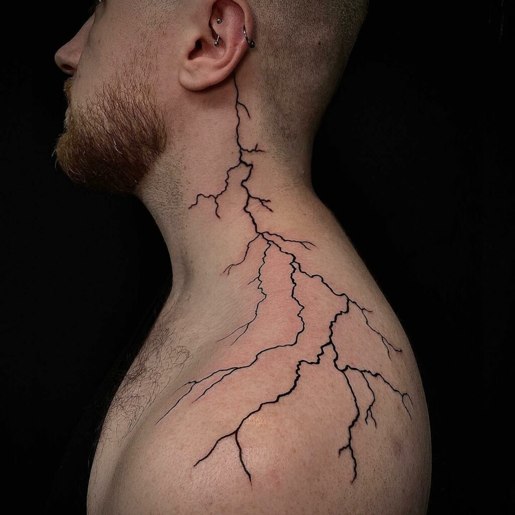 Tattoo Lightening Ideas - Advice & More in 2024 11 Lightning Tattoo