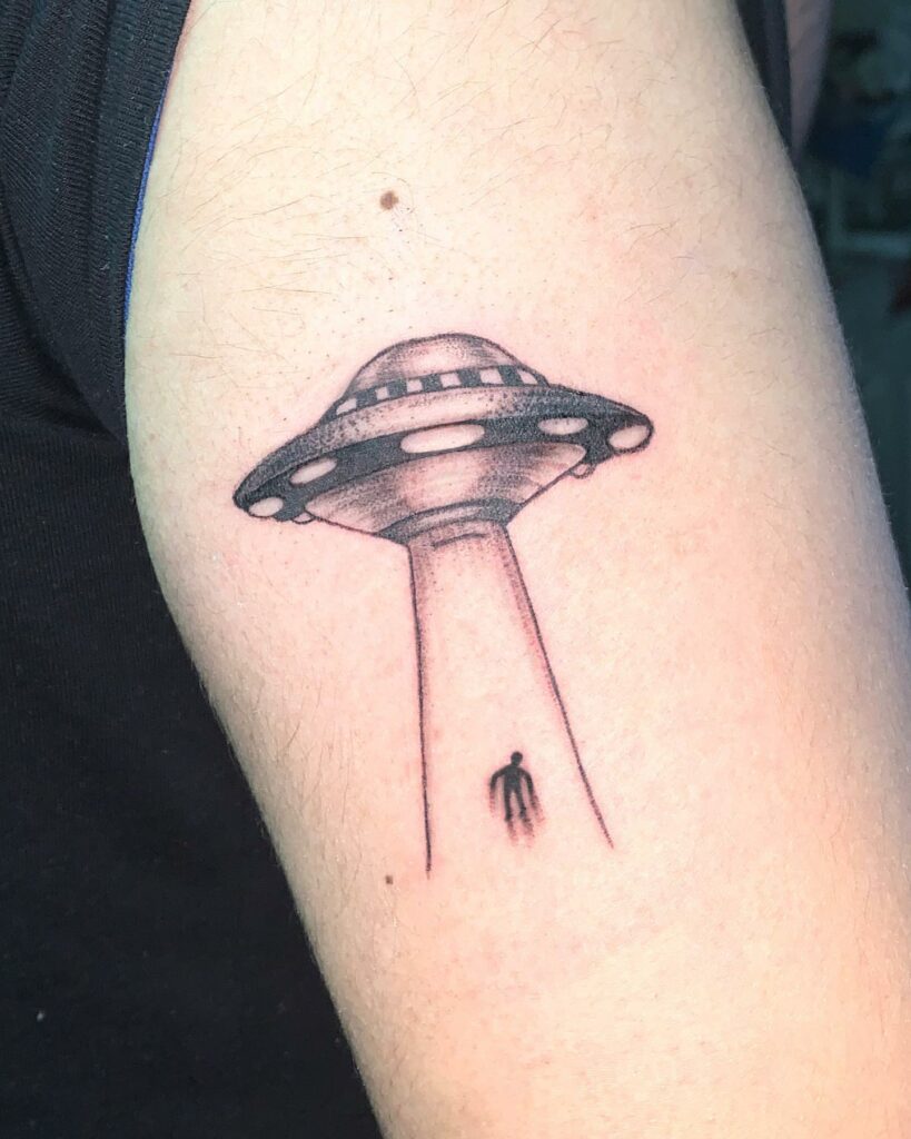 Amazing Pyramid Tattoo Designs + Their Meanings - Updated For 2024 15 Alien Spaceship on a Pyramid