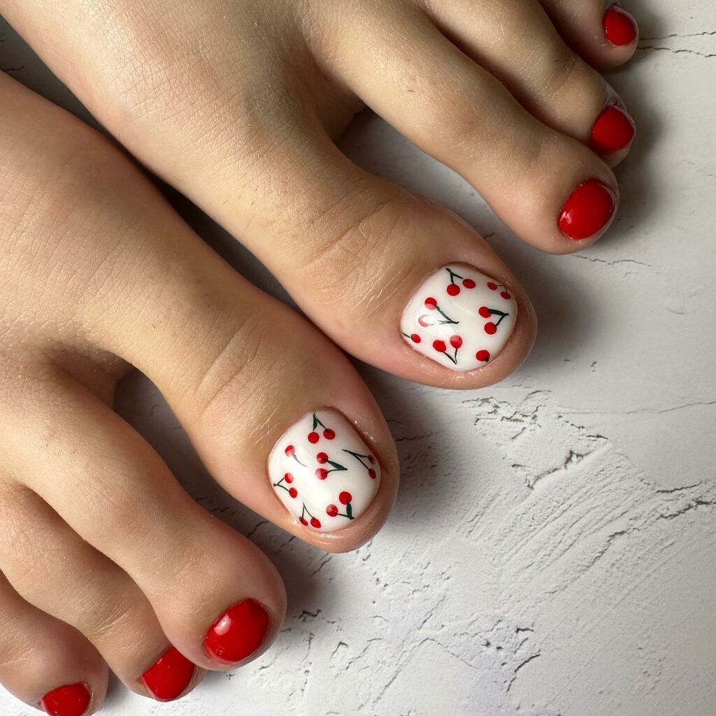 30 Red Pedicure Ideas to Add a Pop of Color to Your Look in 2024 17