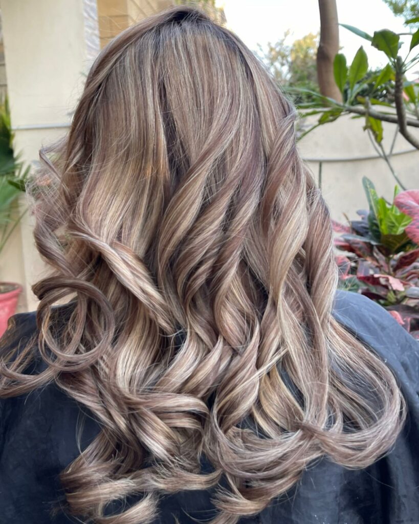 25 Ashe Blonde Ideas to Try in 2024 11 Ash Blonde Highlights on Brunette