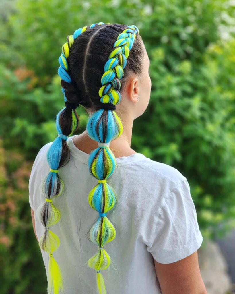 30 Spooky Halloween Hairstyles Ideas to Experiment with in 2024 28 The Bubble Braid Magic