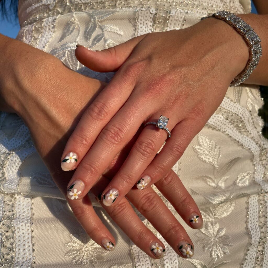 22 Latest Engagement Nail Designs To Try In 2024! 26 Daisy Flower Design On Engagement Nail