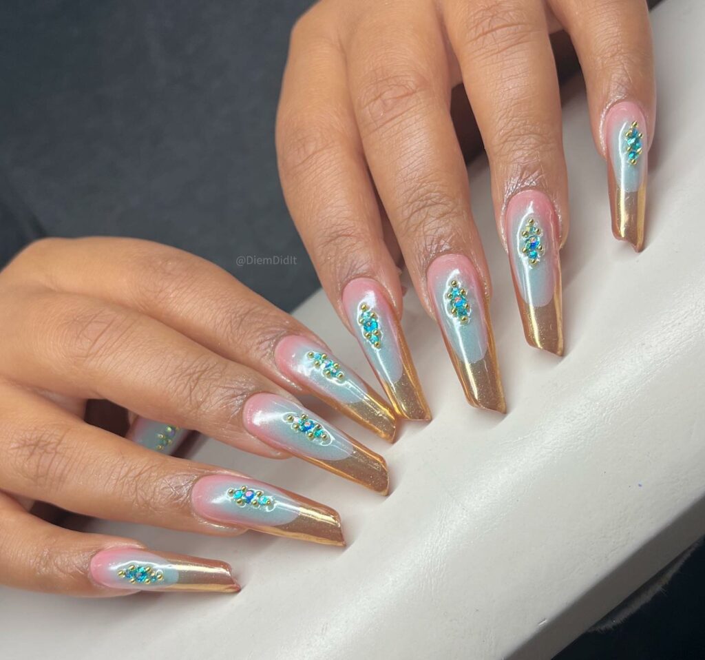 15 Latest Lipstick Shape Nail Ideas To Try In 2024! 24 Chrome Lipstick Shape Nails With Gold Tips