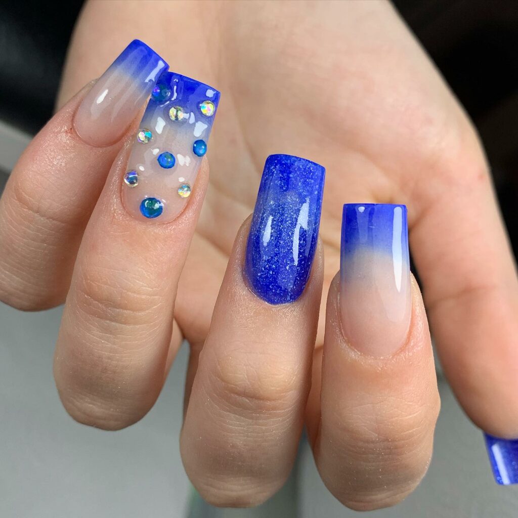 20 Latest Royal Blue Ombre Nail Designs To Try In 2024! 28 Royal Blue Ombre Nails With Pearls