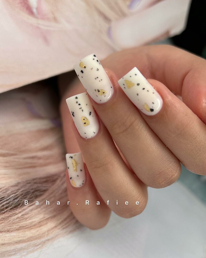 30 Latest White And Gold Nail Ideas To Try In 2024! 42 Square-Shaped Nails With Dots And Gold Flakes