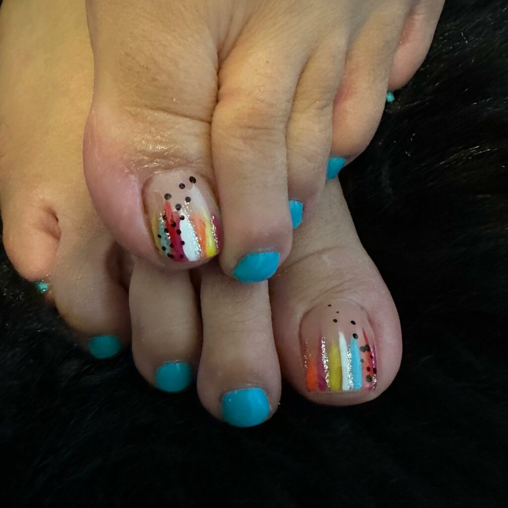 35 Rainbow Pedicure Ideas to Add Vibrancy to Your Look in 2024 39 Fading Rainbow Dots