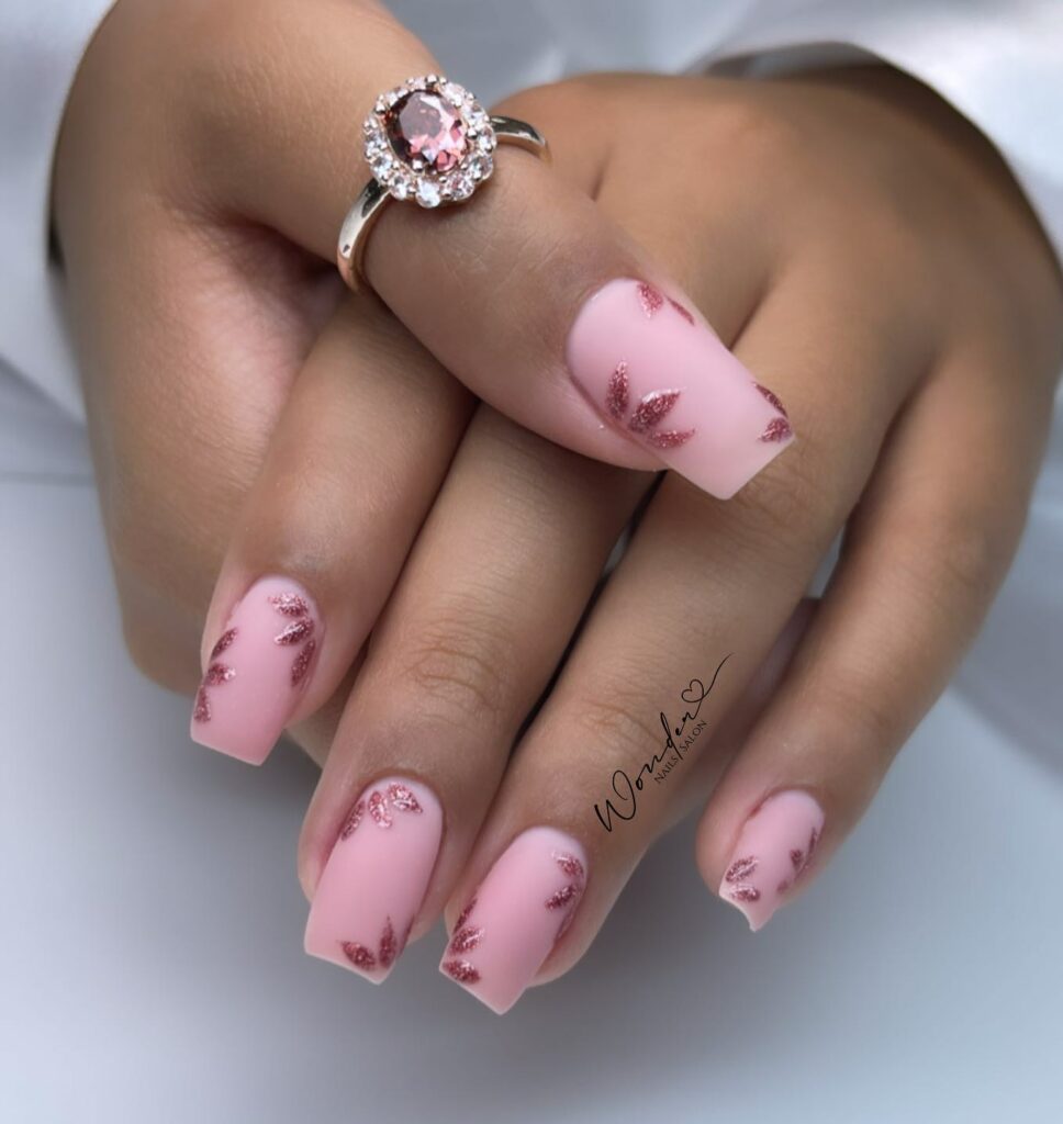 Experiment with 30 Short Square Nail Designs in 2024 16 Matte Flower Square Nails