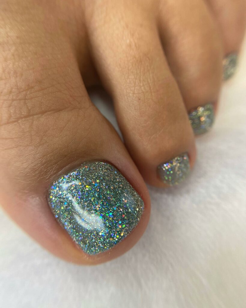Add Sparkle with 25 Sparkly Toe Nails for 2024 11