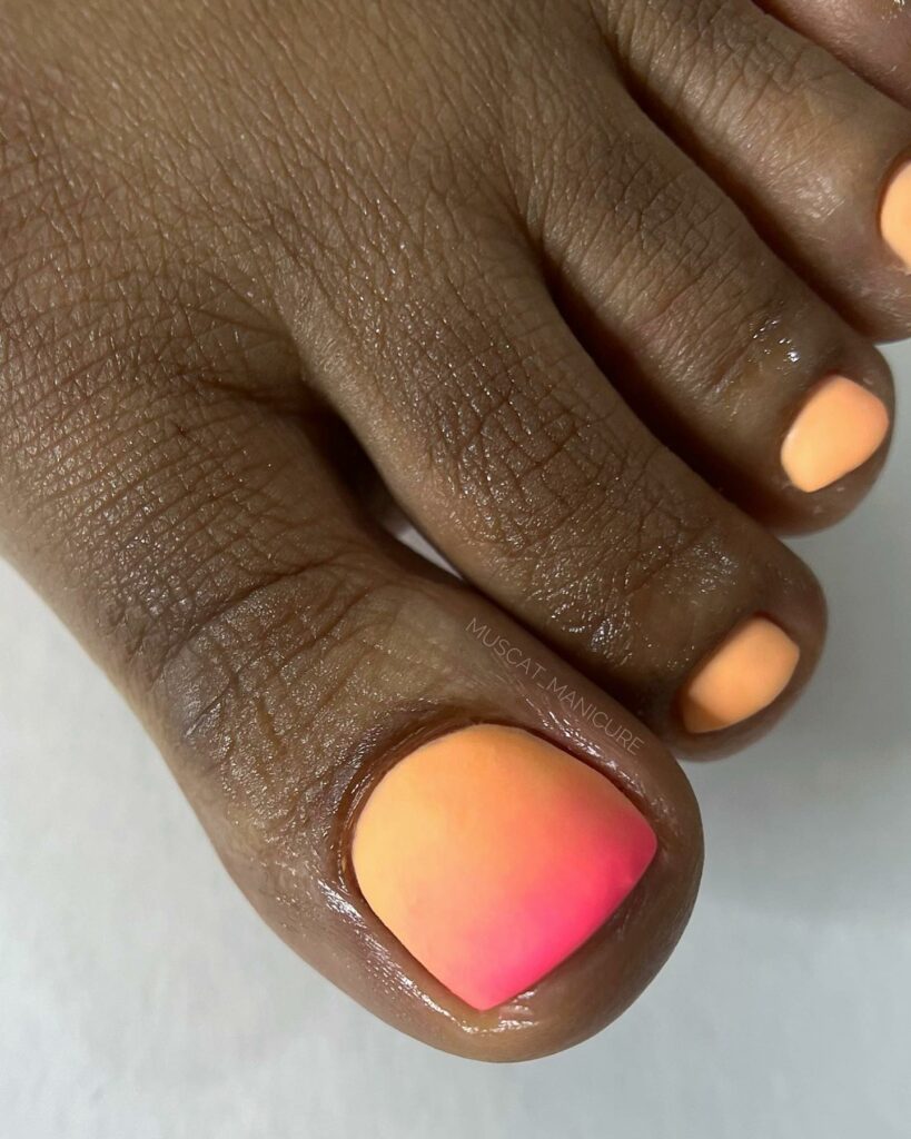 30 Ombre Pedicure Ideas to Experiment with in 2024 30 Peach Ombre