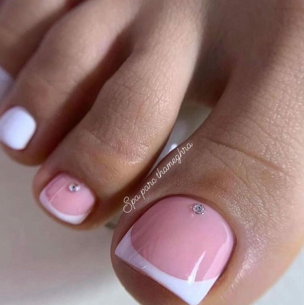 26 LATEST PINK PEDICURE IDEAS TO TRY IN 2024! 14